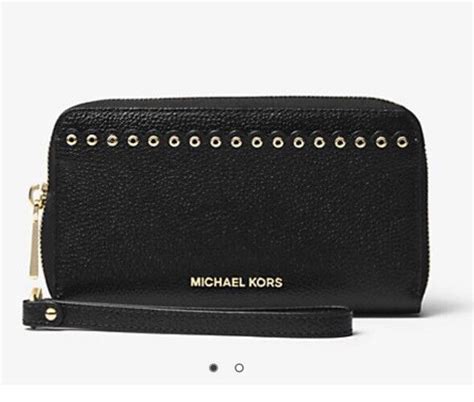 michael kors large scalloped leather smartphone wristlet|Large Scalloped Leather Smartphone Wristlet .